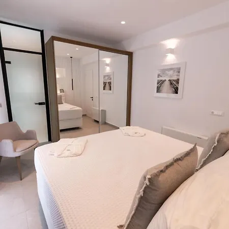 Seren Luxury Precious New Build Gem Close To Everywhere In Corfu * Potamos (Corfu)