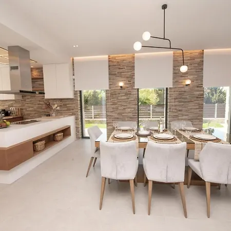 Seren Luxury Precious New Build Gem Close To Everywhere In Corfu Villa